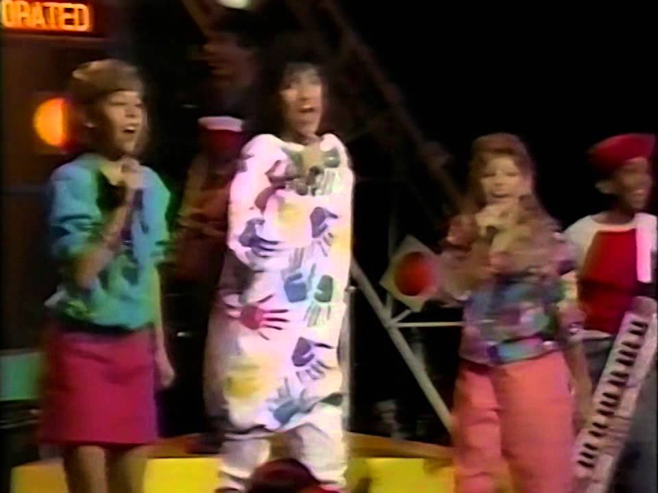 KIDS Incorporated - Tell Her About It (720p HD Remaster - *Fan Favorite*)