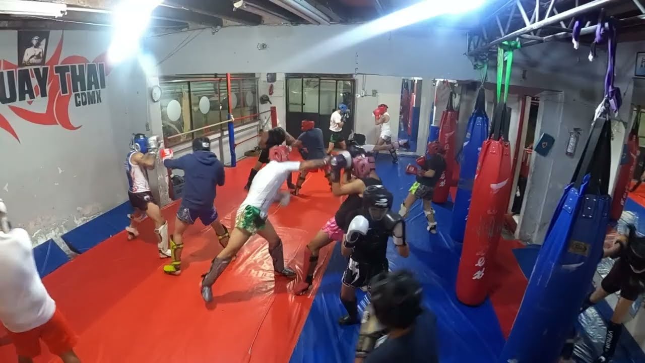 Primer sparring del 2026