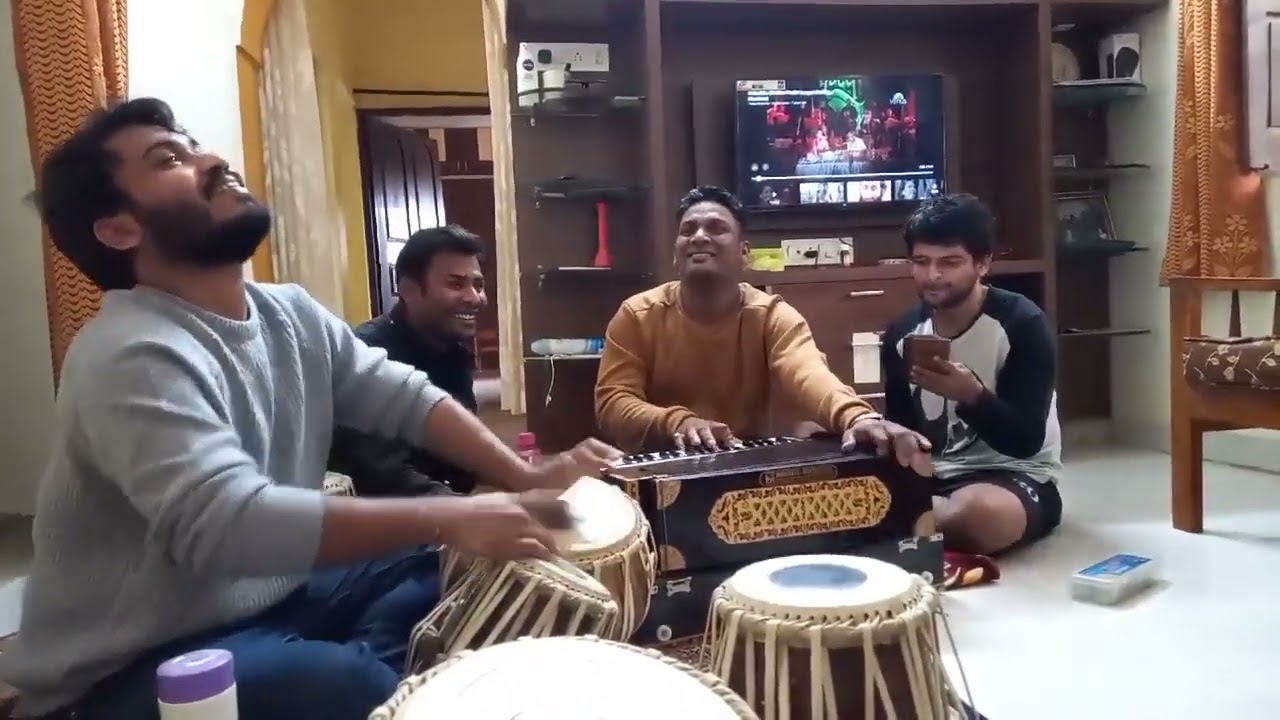 Soz-e-gham deke mujhe usne by SUGAM SHIWALE.