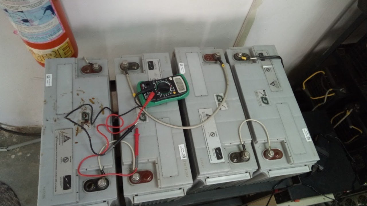 Hindi Emerson UPS APC UPS Battery Load Testing Earthing Testing Power Measurement Multimeter