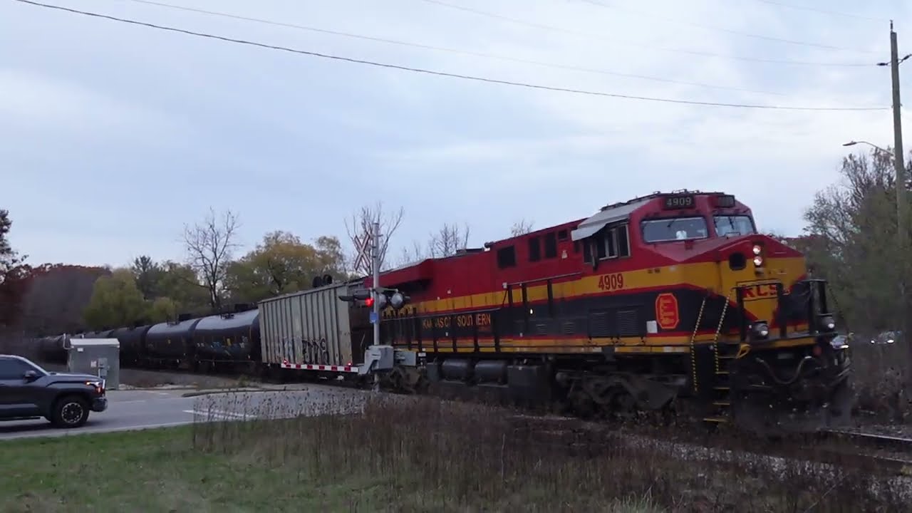 Sept 2025 CPKC 529 eastbound passing mile 59 on the Galt sub with end of train DPU