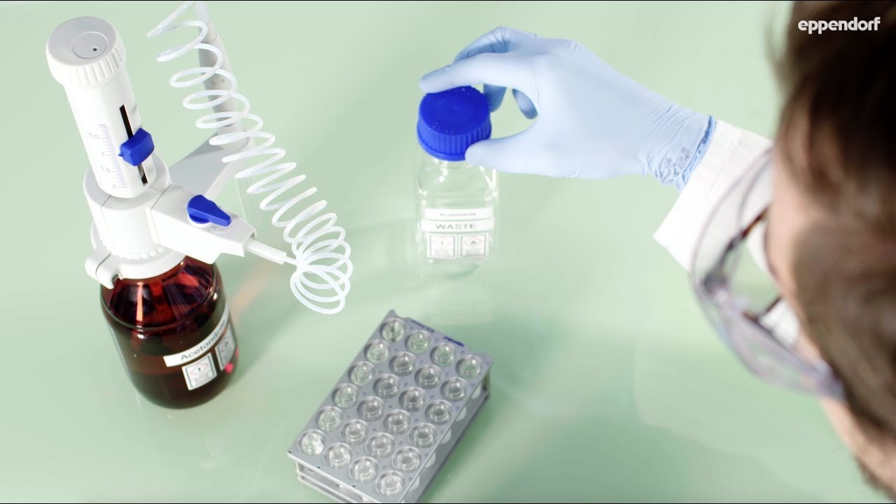 How to easily fill small vials with the Varispenser® 2/2x bottle-top dispenser from Eppendorf
