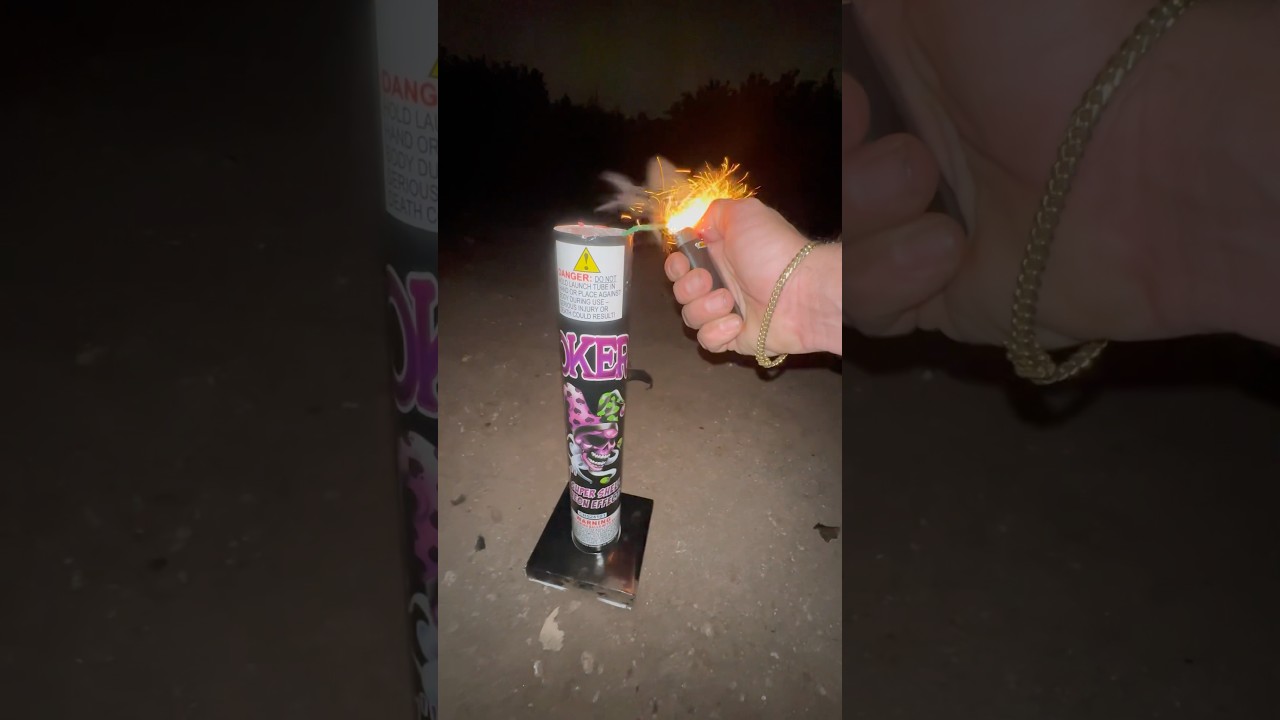 Joker Canister shells  🔥💥🧨 #fireworks #pyro #islandpyro #pyrotechnics #bigbreaks