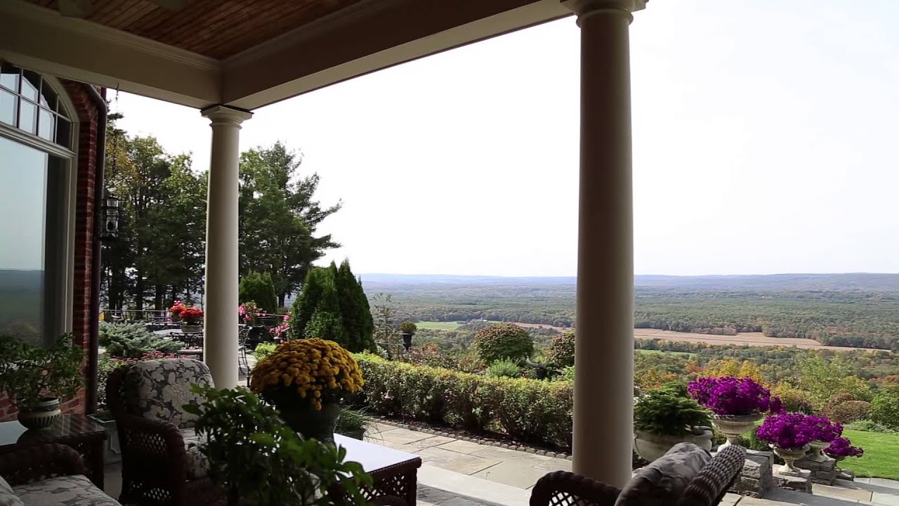 23 Robkins Rd. Avon, CT 06011