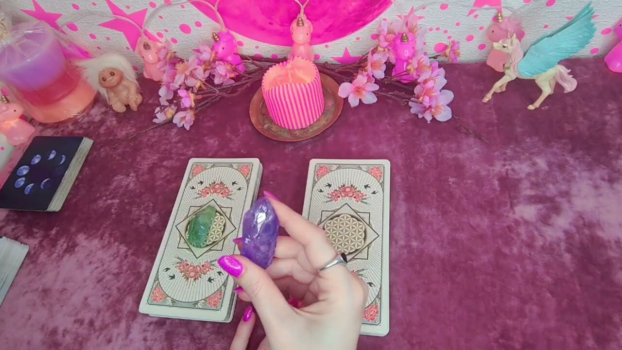 TODO lo que SIENTE💕+CANALIZACIÓN💌Tarot Interactivo Amor💘
