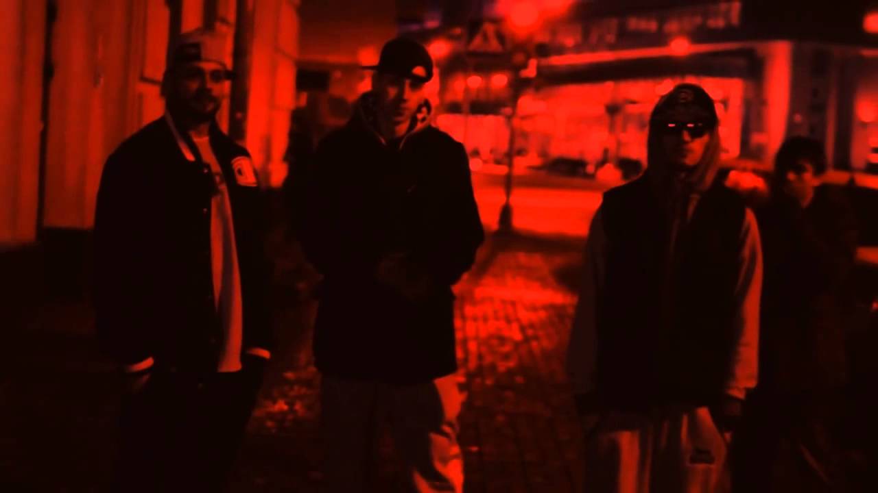 Кажэ Обойма ft. Смоки Мо, D.Masta, Fike, Big D. -    Играем за Питер