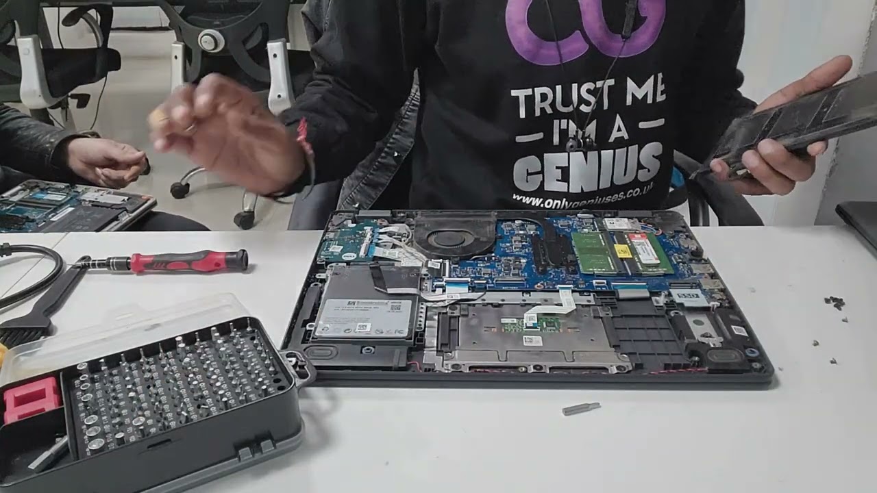 #TouchpadFix #WiFiProblem #LaptopRepair #HardwareFix #DeepakLaptopService  #TechRepair #DelhiRepair 