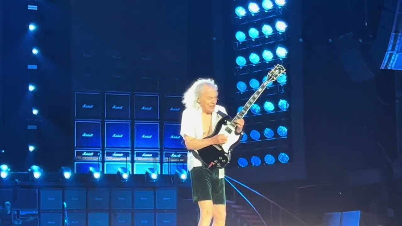 AC/DC - LET THERE BE ROCK /w/ Angus solo Live in Gothenburg! 2025-08-01! 4K