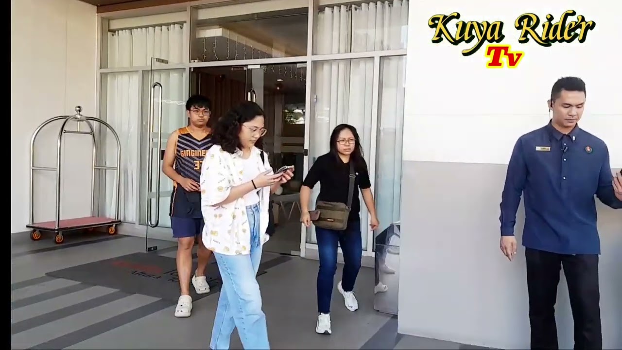 CUSTOMER SA GILID NG LAGUNA LAKE #viralvideo #courierlife #courierservice #motovlog 