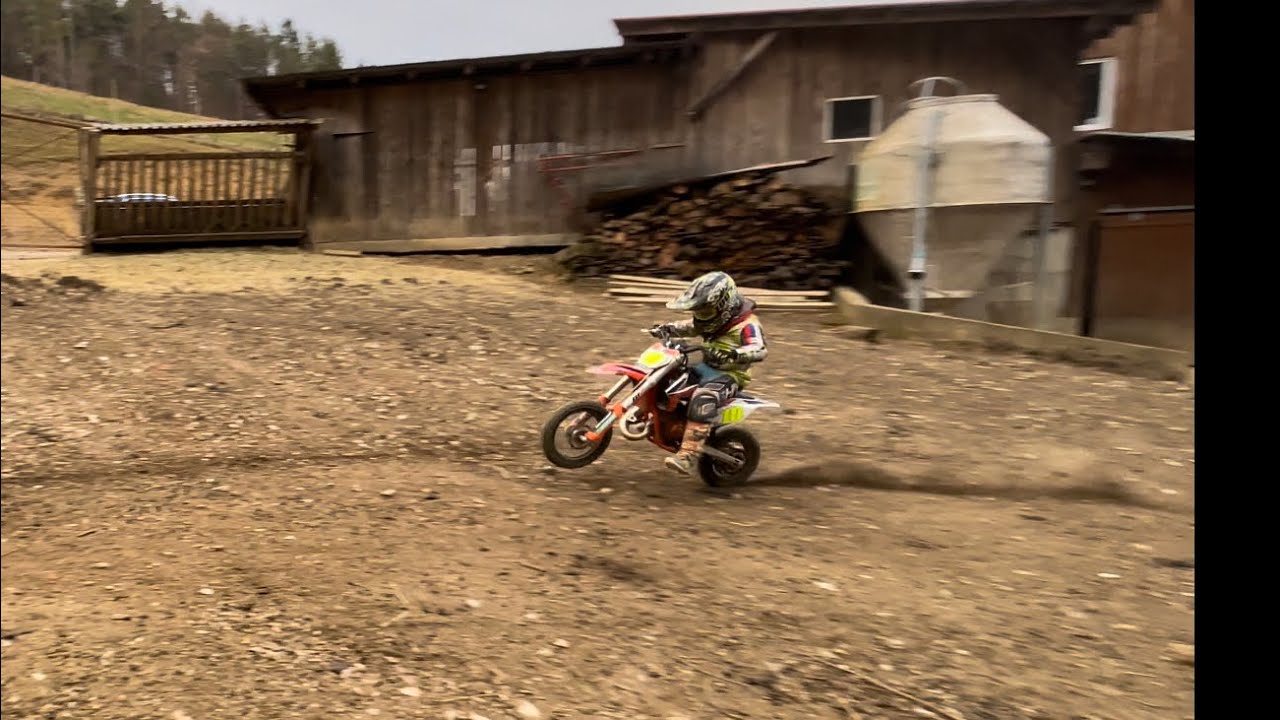 2022 KTM SX50 Factory Edition | Dirt bike Training