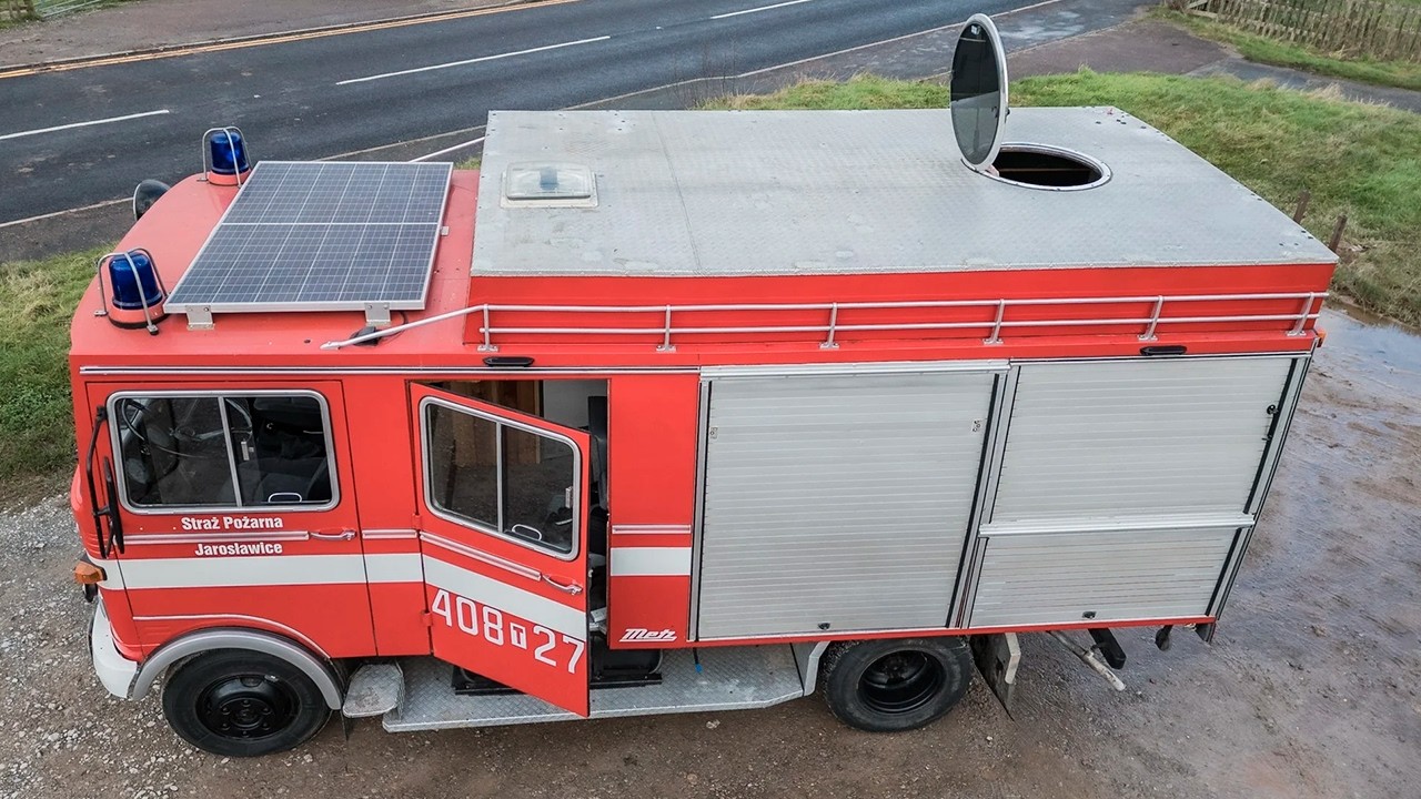 1975 Mercedes Fire Truck Camper: The Off‑Grid BAR That Rolls!