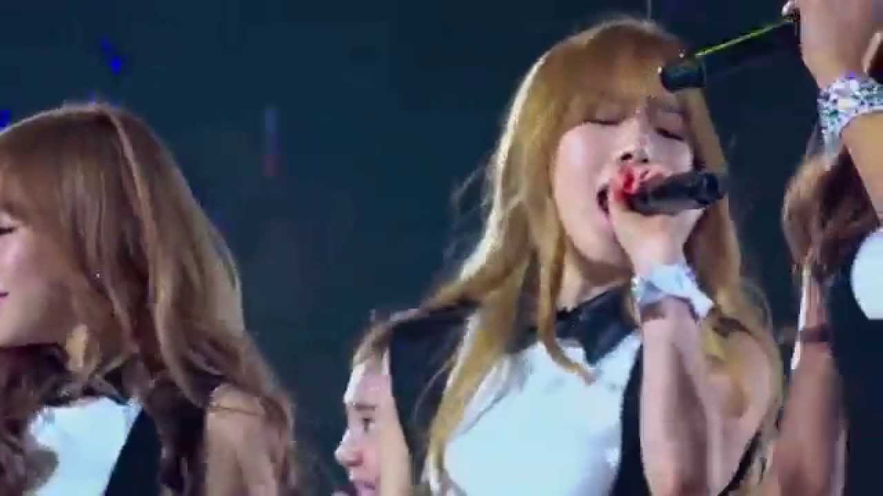 [Fancam] 140810 KCON - SNSD Taeyeon MR. TAXI