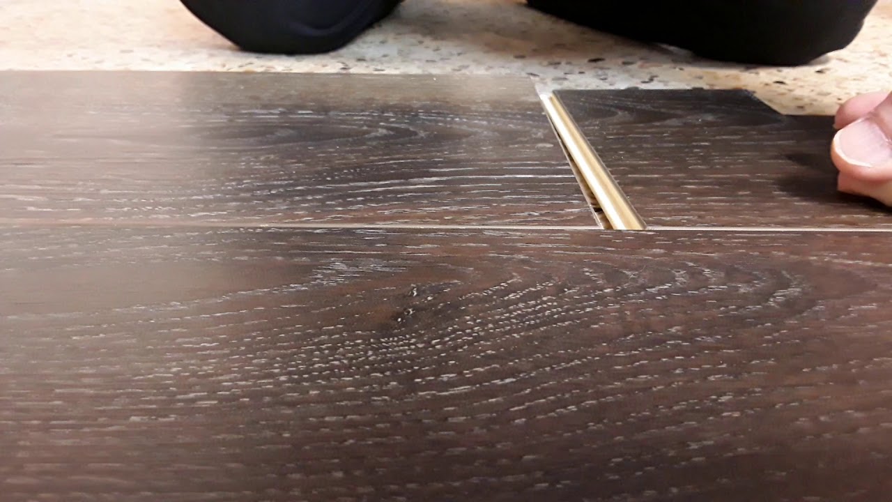 Installing Shaw Click Lock Vinyl Plank