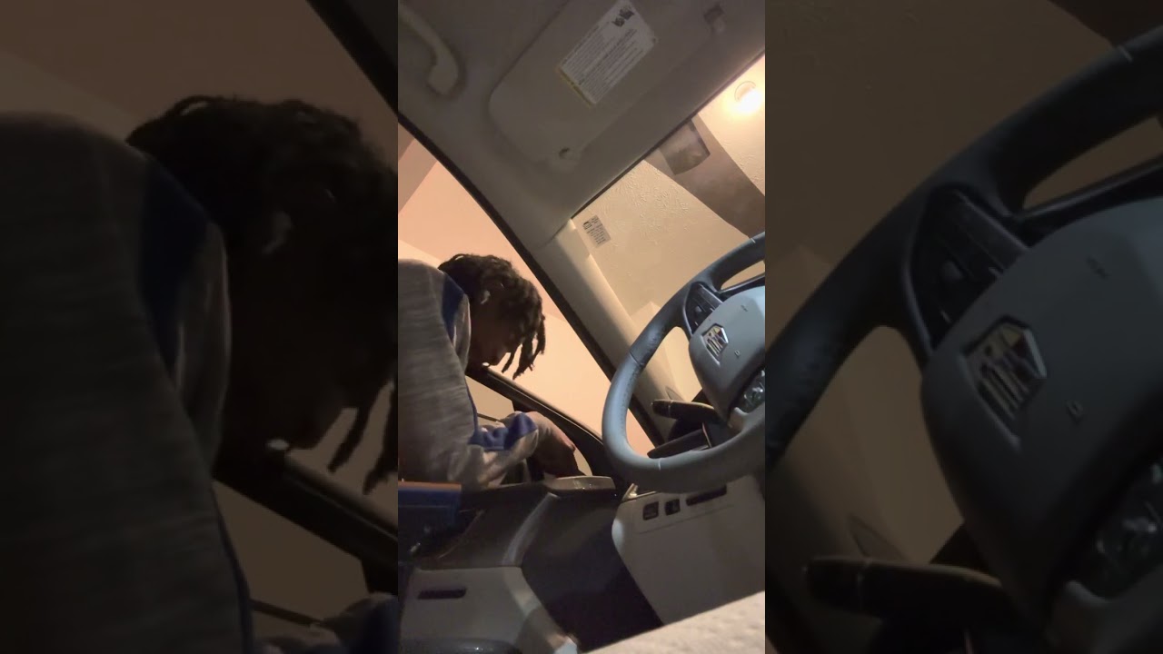Clean and installation process on Cadillac vent window