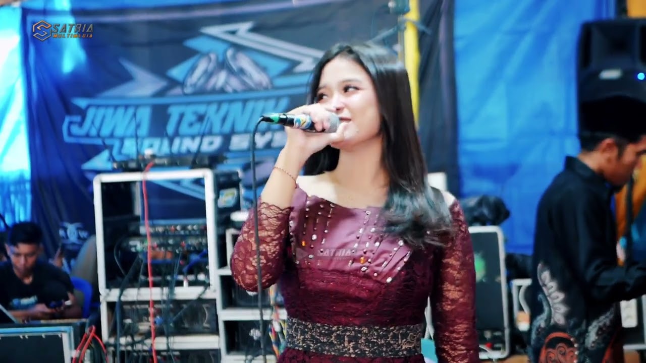 #lintang asmara //voc.dewi nawang//cs.satria musik.