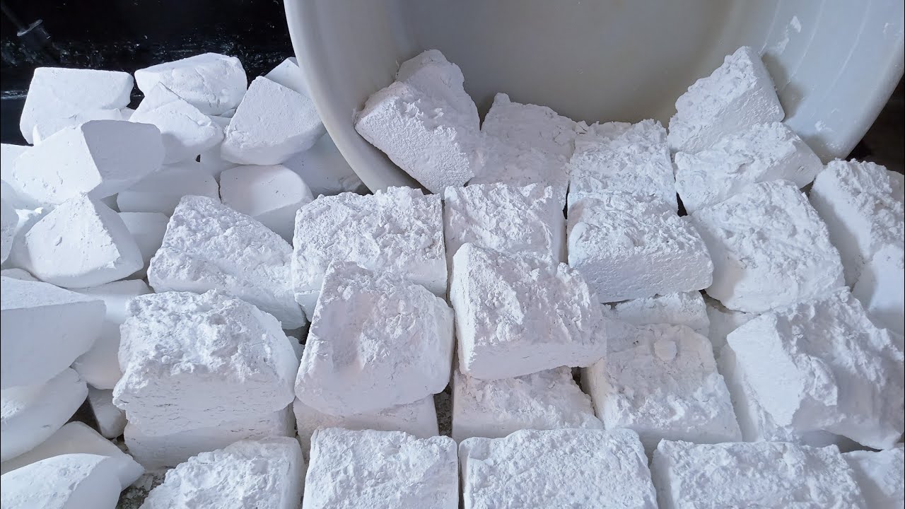 Hydrophobic Water Crushing , Gym Chalk Mass Crush Extra soft| Sleep Aid | Crispy | Satisfying| ASMR 