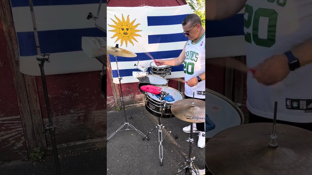 CHIKANO &hellip;.&rdquo;M&Uacute;SICA MAESTRO&rdquo;🇺🇾🇺🇾🇺🇾🇺🇾🎼🎵🥁🥁COVER TIMBALES &hellip; 