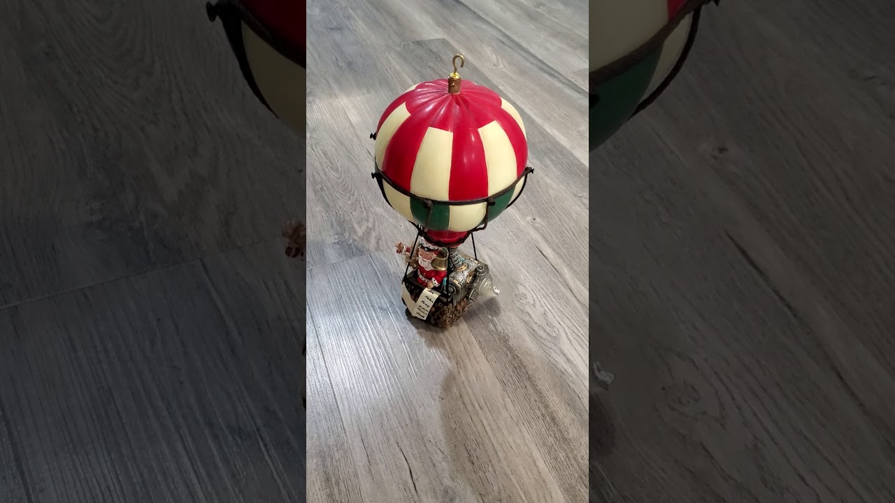 Santa's Big Balloon eBay Demo