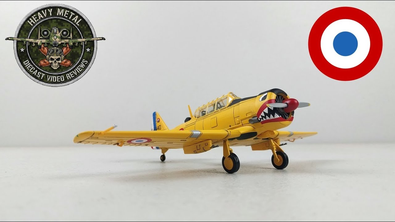 North American T-6G Texan, ВВС США, EALA 13/72, Алжир, 1961 год, модель Hobby Master в масштабе 1...