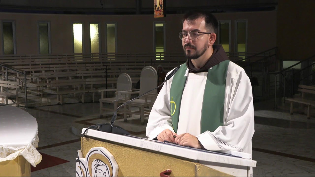 Suivez le programme de prière du soir de l'église Saint-Jacques à Medjugorje