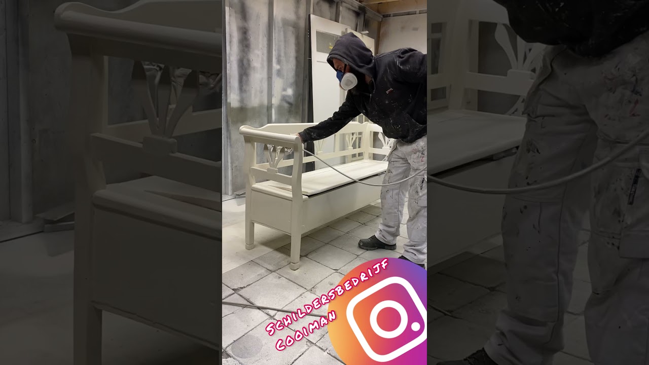 How to spray a storage bench, within 10 minutes👌 (more info in the description)