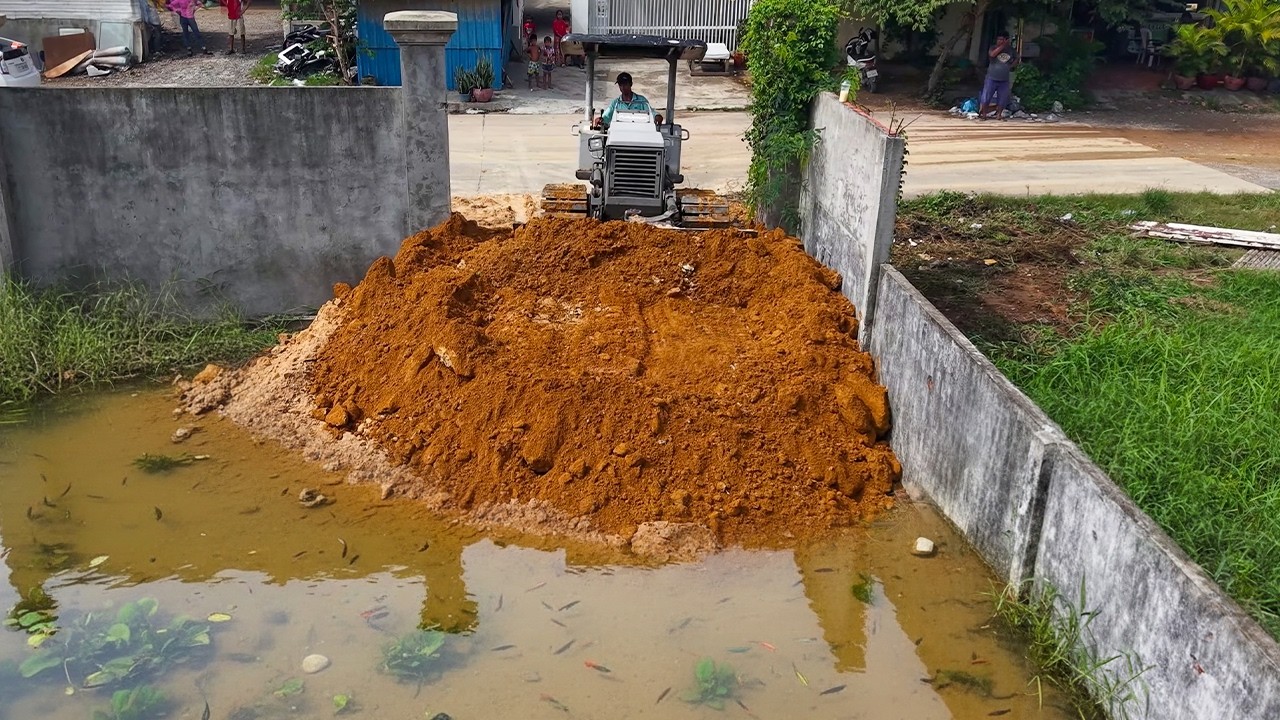 Starting a New Project! Dozer & 5T Truck Fill Soil with Fertilizer