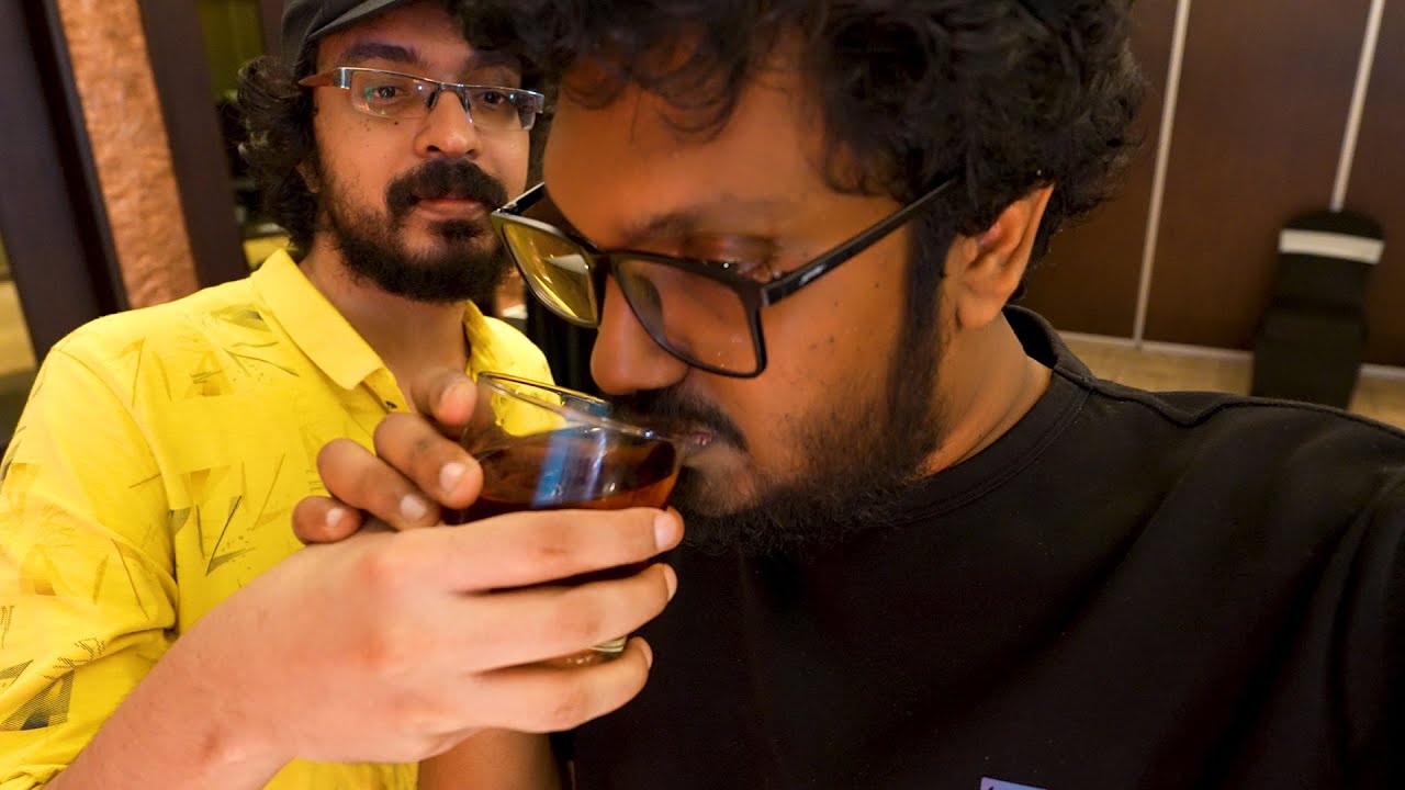 Day 253 :  ඔක්කොම යූටියුබර්ස්ල එක party එකක