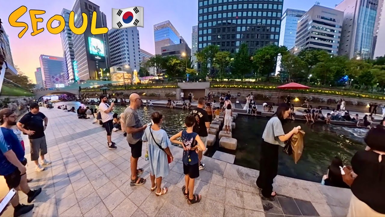 [4K] ’케데헌‘ 속 서울명소 청계천에서…🇰🇷📸 외국인도 좋아하는 😍 / Cheonggyecheon Walking Tour - Seoul - Korea 🇰🇷
