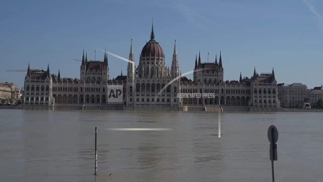 High water levels on the Danube River in front of Hungary's parliament building