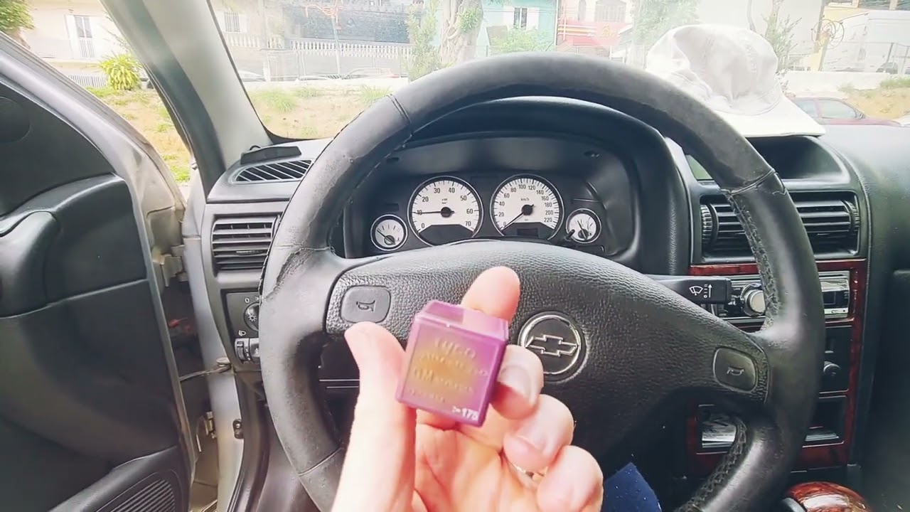 Astra não pega, relé roxo. Siga @carlosg3vw nas redes sociais