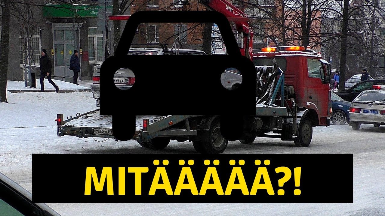 Venäläinen poliisi pöllii kansalaisten autoja keskellä Petroskoita.