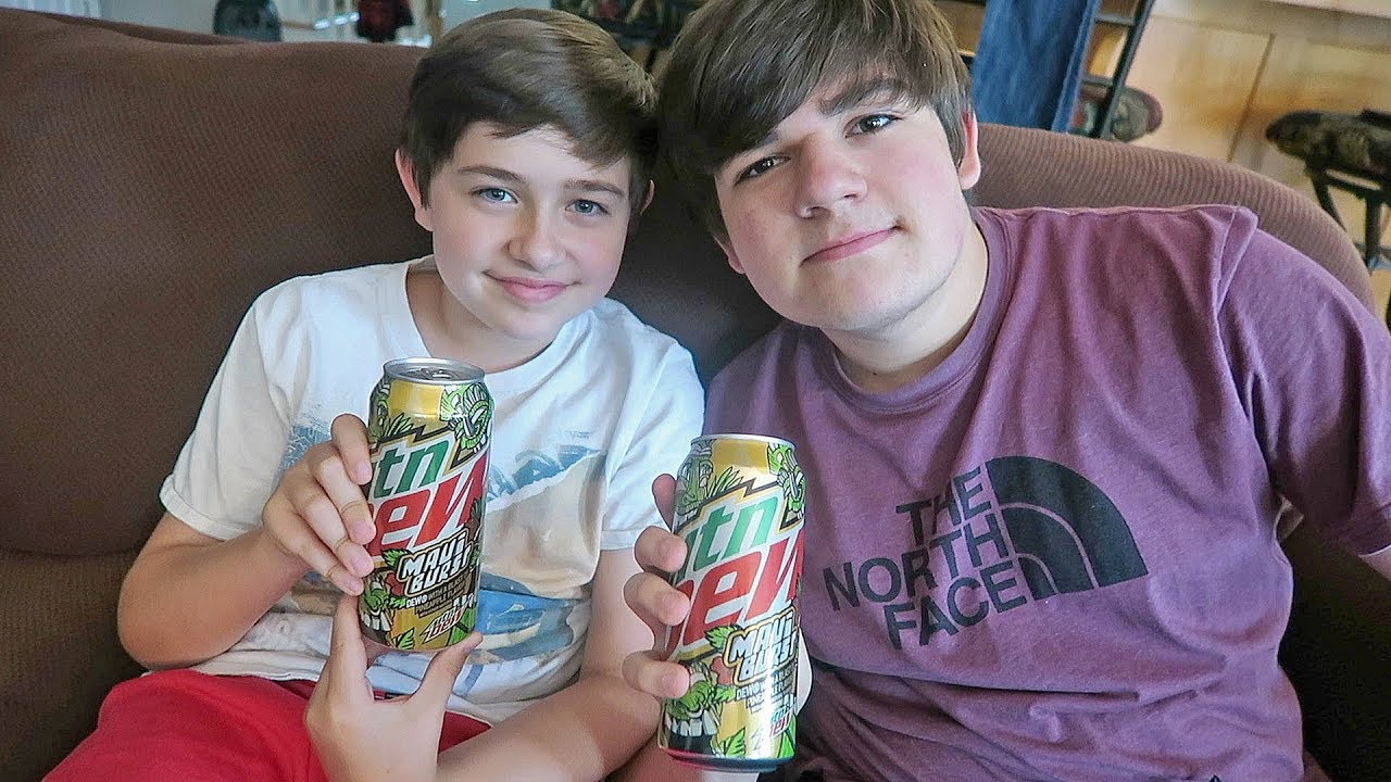 NEW Mountain Dew Maui Burst Flavor! Dollar General Exclusive!