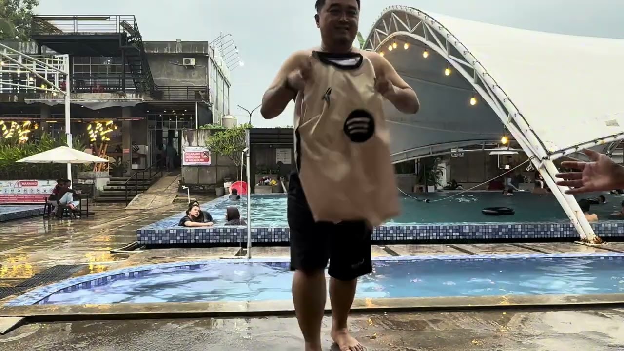 Coba berendam di Tirta Sambara Kab Magelang 