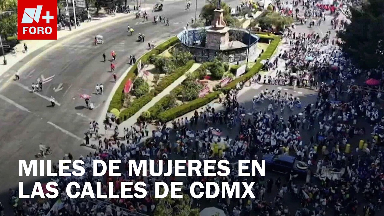 As&iacute; se ve desde el aire la marcha del 8M en la CDMX