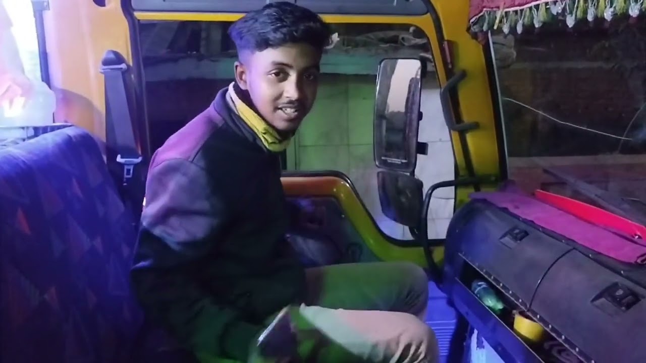 যাএাবাড়ির টুকাইরা যা করে আমাদের সাথে দেখুন আমরা ড্রাইভার কোথাও নিরাপদ নয় 😭😭😭পুরো ভিডিও টি দেখুন 🥰🥰