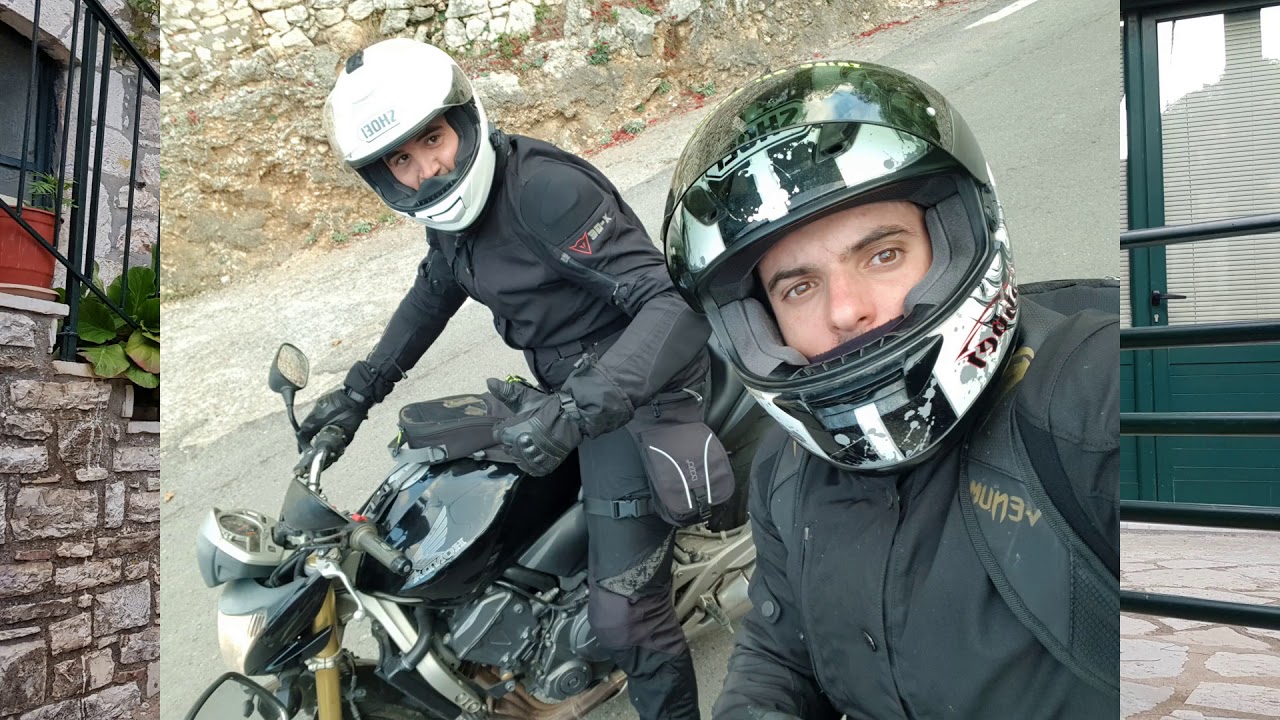 roadtriping in Greece