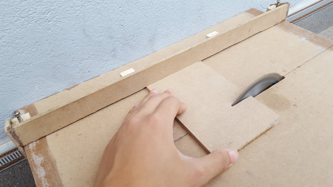 How to make a mini Table Saw // part 2