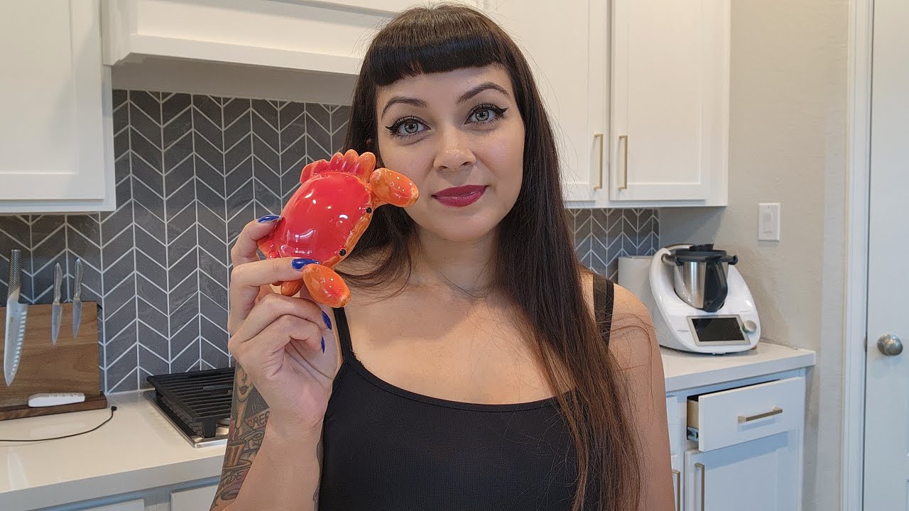 Kitchen Essential: Ceramic Crab Spoon Rest Review (Heat Resistant & Easy Clean)