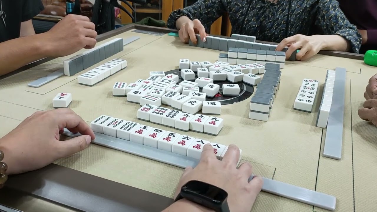 【麻將日常】聽邊張自摸卻轉聽三個洞變胡牌 下把沒碰牌被自摸