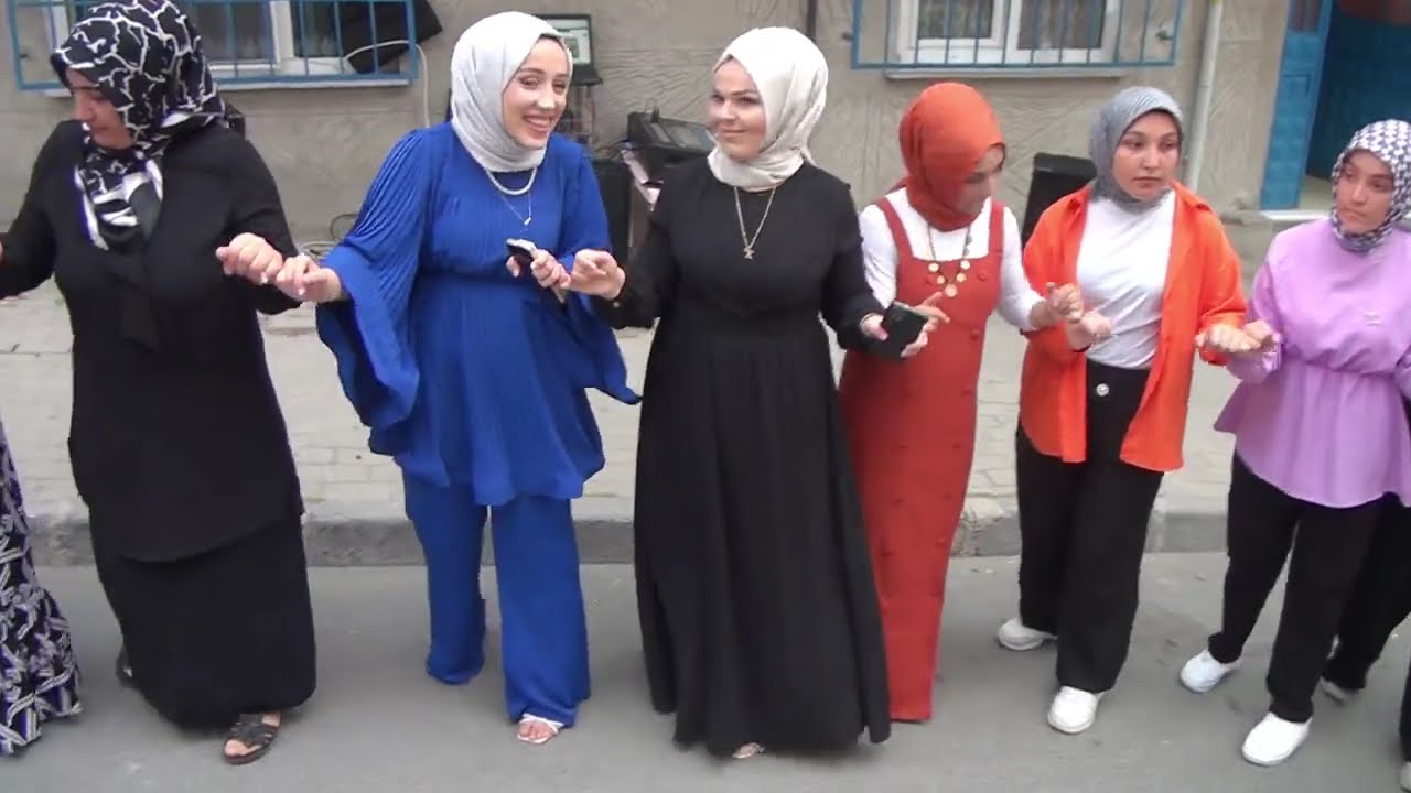 ZEYNEP İLE MÜCAHİT NİŞAN TÖRENİ PART 1