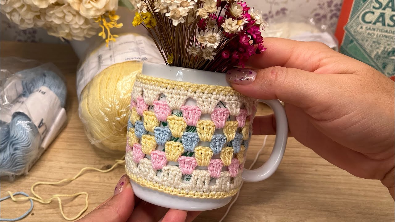 Capa para caneca em crochê , presente do dia das mães , fácil rápido e simples