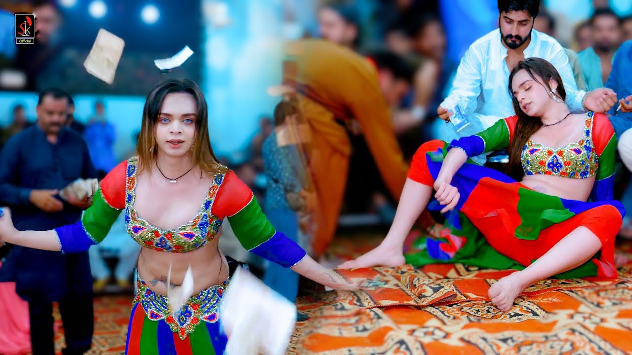 ISHQ ZAROORI AYE JAWAN REHAN LAYI - NASEEBO LAL , Titlee Jaan Hot Mix Mujra Dance 2025 SK Studio