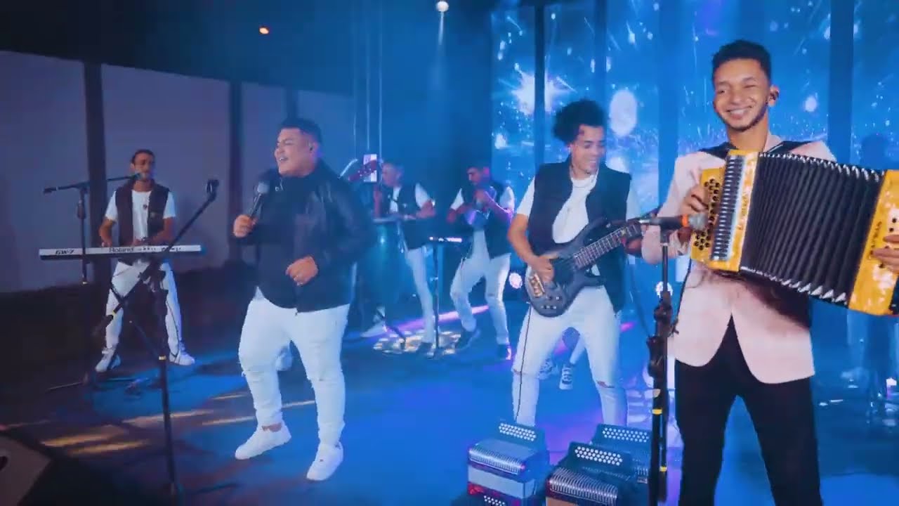 Intro, mix romántico - Andy García, Roho Vallenato (en vivo)