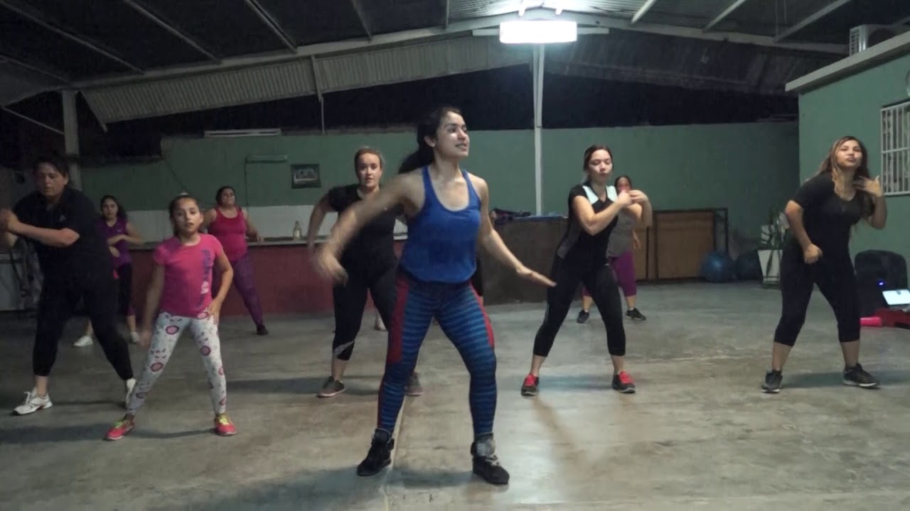 KARINA TARAZON PEGA PEGA