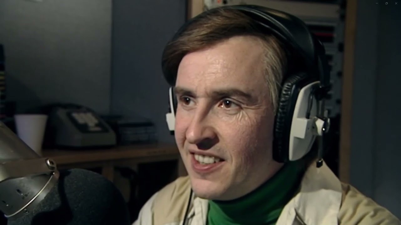 Dave Clifton and #alanpartridge discuss archery