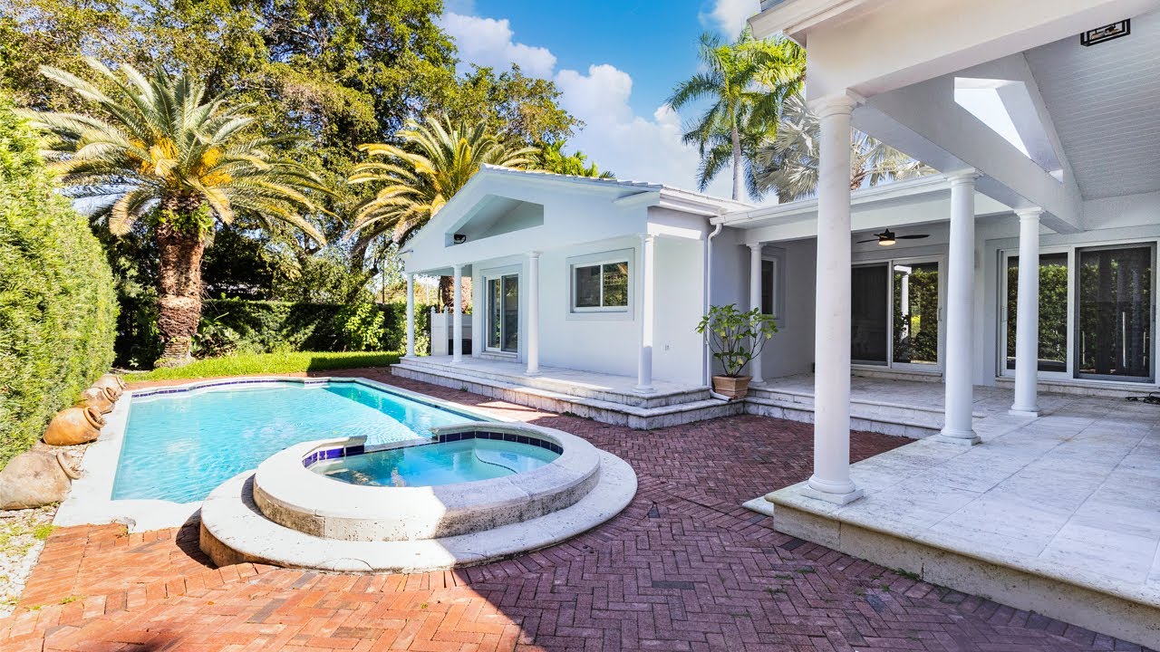 4404 Alhambra Circle | Coral Gables, FL