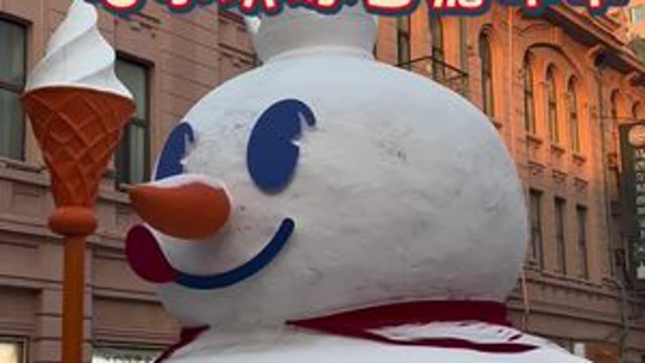 哈尔滨冰雪嘉年华、中央大街夜景#冬天怎么能不去哈尔滨呢 #打卡哈尔滨著名景点 #哈尔滨中央大街