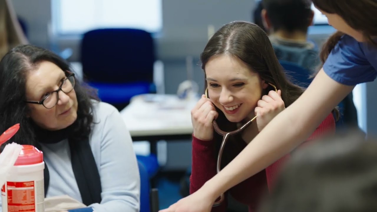 Application Process Guide 2025 | For Aspiring Medics and Dentists | University of Leeds