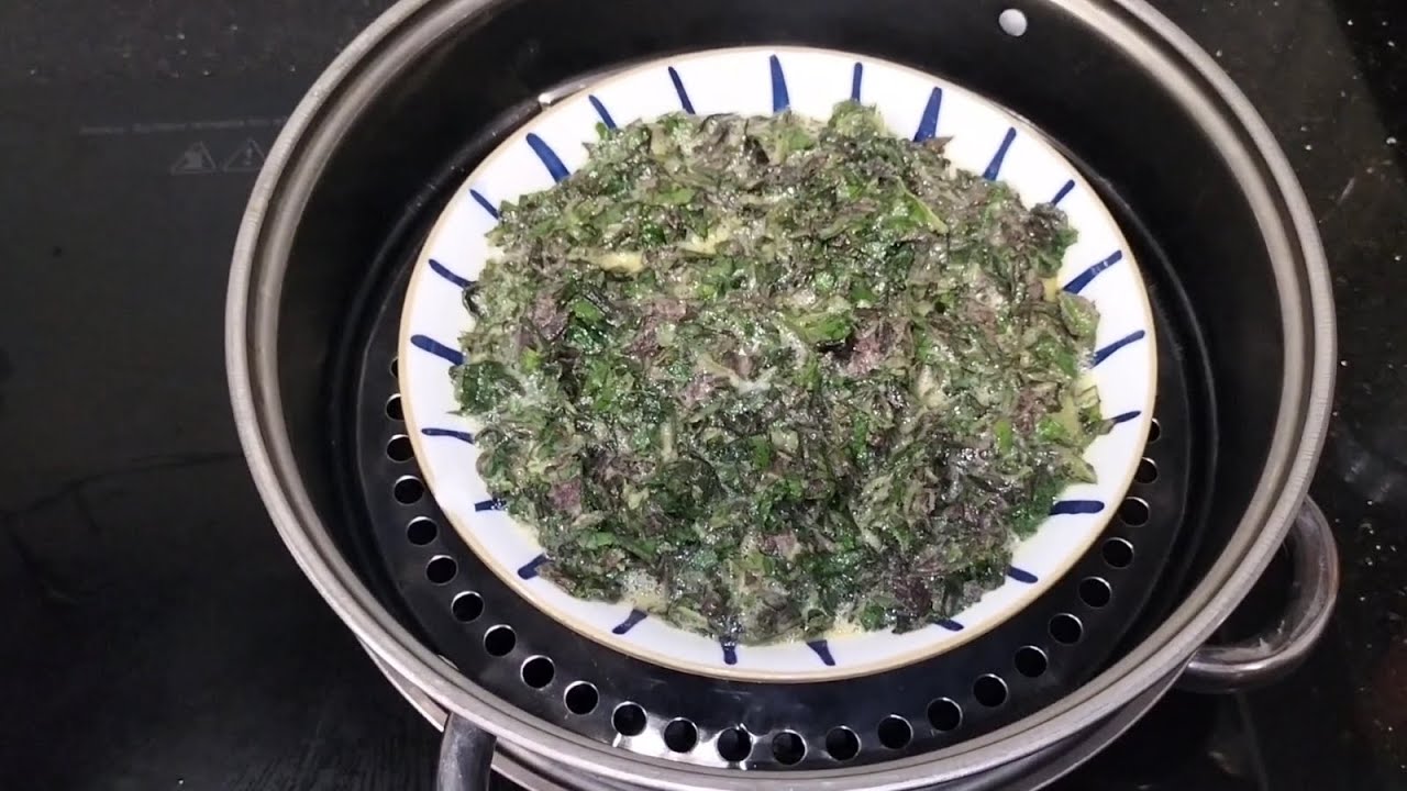 Trứng Gà Hấp Lá Mơ Lông bùi thơm hấp dẫn bài thuốc dân gian tốt cho dạ dày và hệ đường ruột