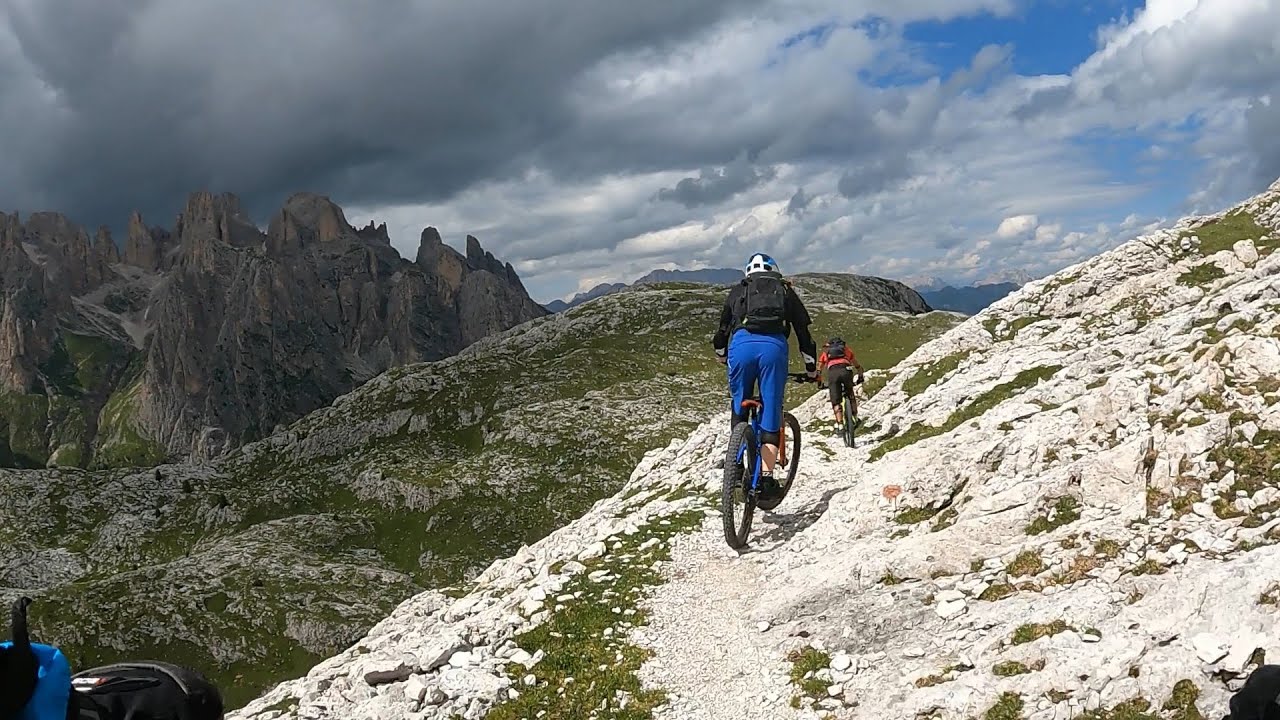 Falcade - Laresei - Monte Pradazzo - Val Venegia - Pale di San Martino - CAI756 - Canal Agordo